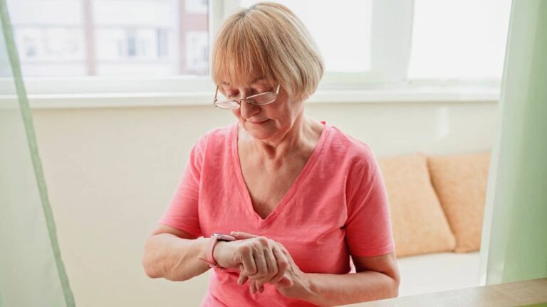 Téléassistance pour personnes âgées