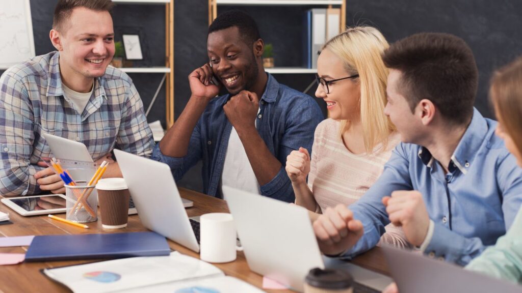 Détachement avantages